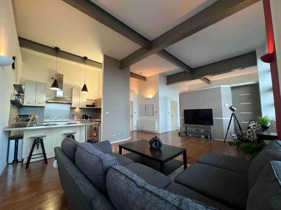 Elegance 1 Bedroom Retreat In Centre * Birmingham