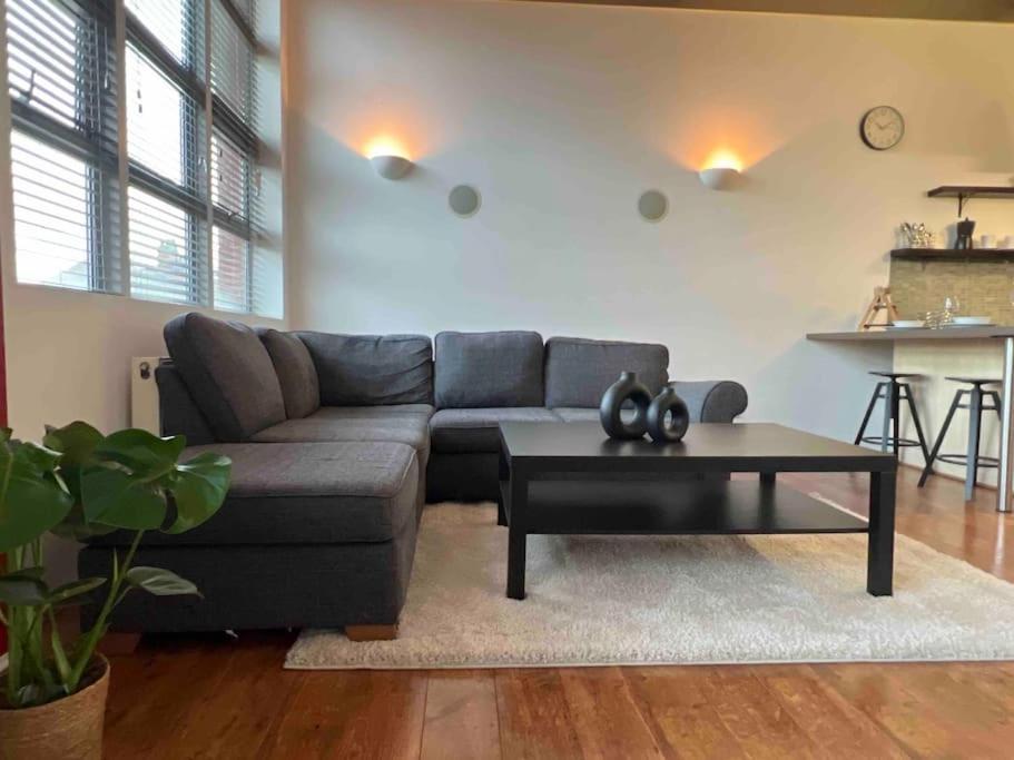 Elegance 1 Bedroom Retreat In Centre Apartment Birmingham